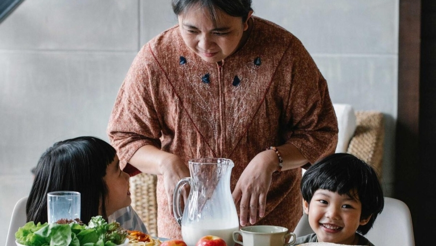 管家婆精准内部资料大全,国足比赛结束后球迷自发带走垃圾,经济性执行方案剖析_iosV10.60
